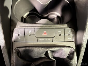 Seat Ibiza 1.2 TSi ,  77 kW benzín, 2011 - 9