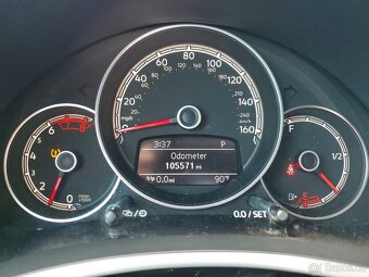 Volkswagen Beetle S 2018 - 9