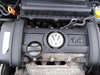 VW POL0 1,4-16V TOUR KLIMATR. , TEMPOMAT, ŠÍBR - 9