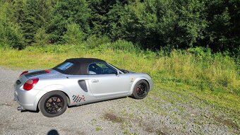 Toyota MR-2 - 9