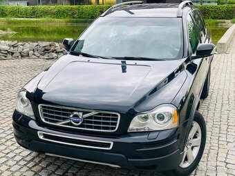 Volvo XC90 2.4 D5 147KW AUT VÝHŘEV R-DESIGN SERVISKA - 9