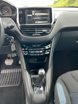 Peugeot Allure 208 1.6 diesel - 9