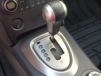 Nissan Qashqai 2.0dCi , 110 kW nafta, 2009 - 9