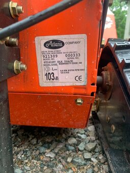 Profi fréza Ariens Compact 24 na pasech - 9