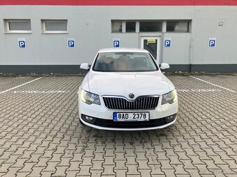 ŠKODA SUPERB II SEDAN 1.8TFSI 118KW DSG 2014 - 9