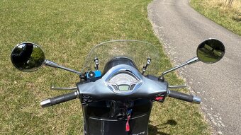 Prodám Vespa 300 Gts Hpe Touring rv 2021 - 9