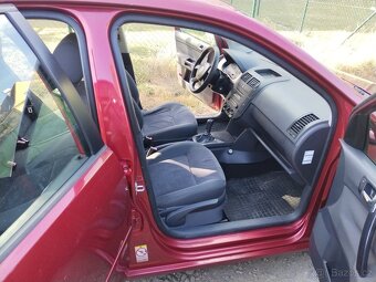 Vw Pólo 1.2 BENZÍN-KOUP.ČR,KLIMA,5 DVER - 9