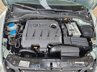 Škoda Octavia 1.6tdi 77kw Facelift po servisu, 1 majitel - 9