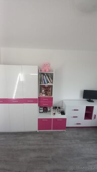 Dívčí nábytek - 9