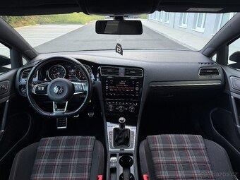Volkswagen Golf GTI 7 Facelift 2.0 TSI Manuál - 9