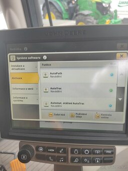 Traktor John Deere 6520R - 9