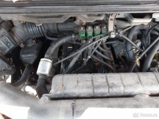 Mitsubishi Space Gear 2,0i 83kW GLX LPG 1998 - DILY - 9