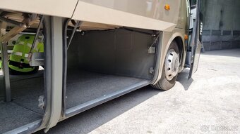 Dálkový autobus ISUZU VISIGO Euro 6 35+2 - 9