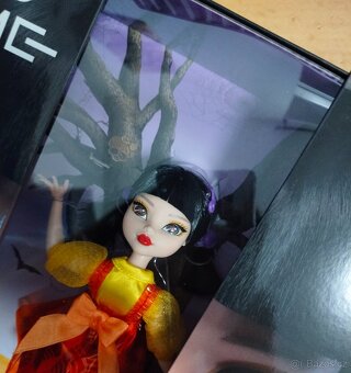 Monster high skullector Squid game Young Hee sběratelská pan - 9