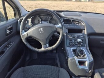 Prodám Peugeot 5008 1.6i 115KW - 7MÍST - 9