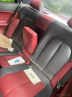 Mercedes CLK 320 veskere dily z vozu - 9
