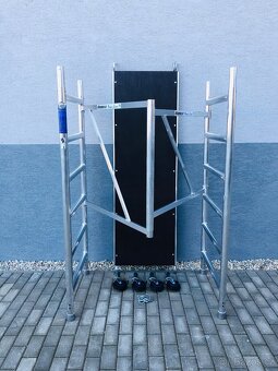 Pojízdné hliníkové lešení. FS 75 - 9