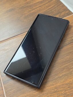 Samsung Galaxy S22 Ultra 12/512GB - 9