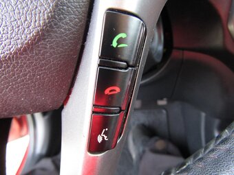 Hyundai I20 1.2 16V , 62 kW benzín, 2014 - 9