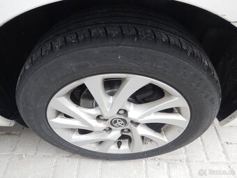TOYOTA Corolla 1.6 VVTi, AUTOMAT, ČR - 9