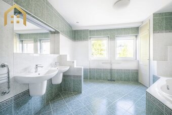 Prodám rodinný dům 5+1, Zlín Podhoří, zahrada, přímý majitel - 9