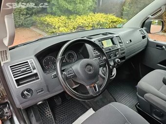 VW Multivan T5 2.0 TDI 103kW,7.sedadel,Webasto,Tažné,Navi,Te - 9
