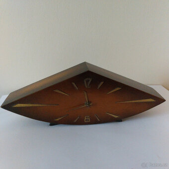 Krbové hodiny Vesna, 70tá léta - 9