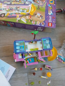 Krásné Lego friends karavan 8+ - 9