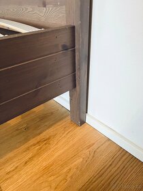 Manželská postel dřevěná Ikea Hemnes 160x200 - 9