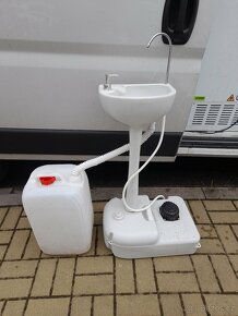 Prodám prodejní stánek na belgické hranolky - 9