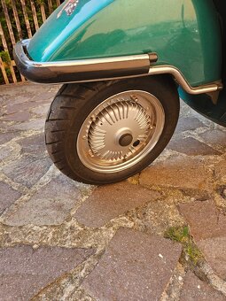 Prodám Vespa Cosa 200 GS - 9