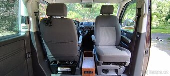 VW Caravelle long 2.0 TDI, 4x4, tažné + vestavba - 9