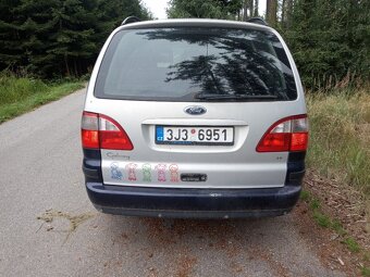 Ford Galaxy - 9