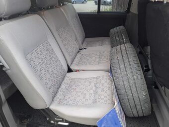Volkswagen Caravelle 2,5 TDI CRUISE - 9