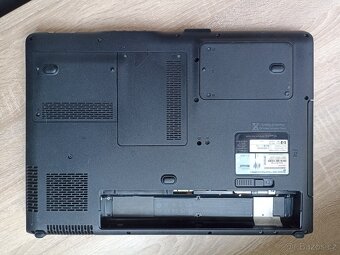 17"Notebook HP dv9000 - 9