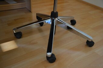 Kancelářská židle Haworth (Německo) PC 16300,- - 9