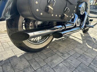 Kawasaki VN800 Classic - 9