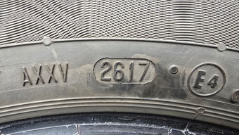 Zimní pneu 205/55/16 Continental - 9