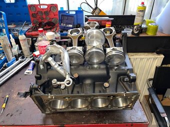 Audi A4 B8 2.0 TFSI - 9