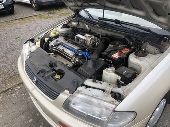 Mazda 323 1.5i sedan rok 1995 - 9