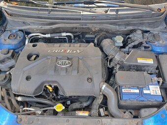Kia rio 1.4 crdi , 81 Kw - 9