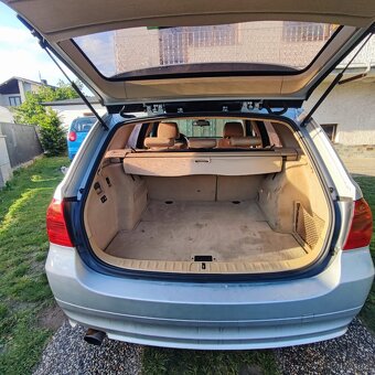 BMW 318d Tour 90kw - 9