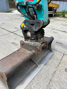 KOBELCO SK30 POWERTILT 880Mh - 9