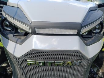 Nový traktor - 9