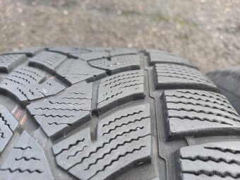 Prodám sadu Orig ALU kol Volvo 235/60R18 zimní - 9