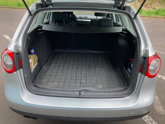 Volkswagen Passat 1.8 TSI 118 kw - 9