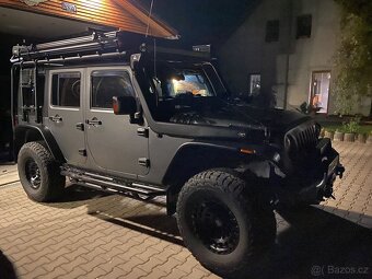 Jeep Wrangler Rubicon 2.8 - 9