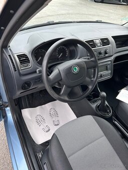 ŠKODA FABIA KOMBI 1. 4 MPI SERVISNÍ KNIHA - 9