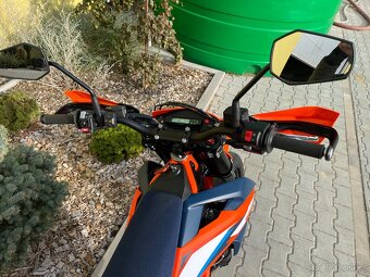 KTM 690 SMC R - 9