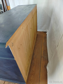 Komoda dřevěná - k renovaci - 9